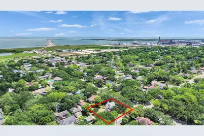 230 9th Avenue, Texas City, TX 77590 - Photo 37