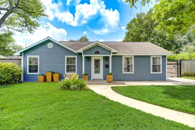 231 W 31st Street, Houston, TX 77018 - Photo 1
