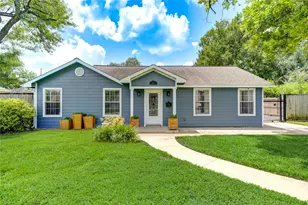 231 W 31st St, Houston, TX 77018 - Photo 1