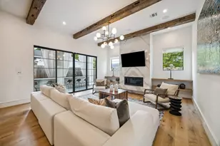217 W 10th St, Houston, TX 77008 - Photo 13
