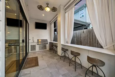217 W 10th Street, Houston, TX 77008 - Photo 37