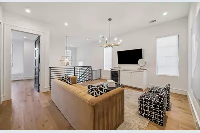 217 W 10th Street, Houston, TX 77008 - Photo 21
