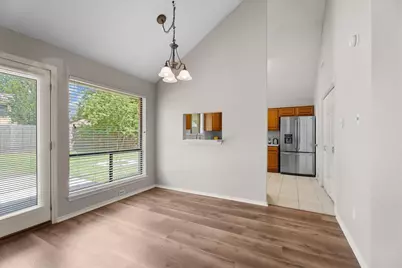 2035 Woodhue Drive, Spring, TX 77386 - Photo 9