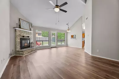 2035 Woodhue Drive, Spring, TX 77386 - Photo 7