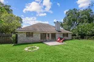 2035 Woodhue Dr, Spring, TX 77386 - Photo 23