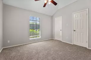 2035 Woodhue Dr, Spring, TX 77386 - Photo 15