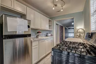 146 2nd St, Sugar Land, TX 77498 - Photo 31