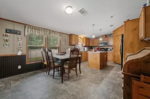 470 Antigua Dr, Point Blank, TX 77364 - Photo 9