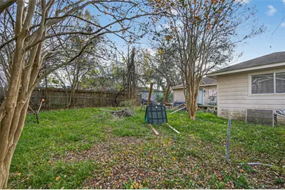 12794 Lake Conroe Hills Drive, Willis, TX 77318 - Photo 25