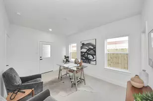 927 Fisher St, Houston, TX 77018 - Photo 9