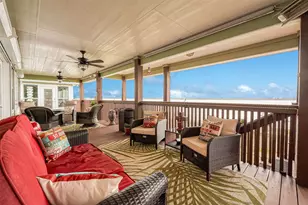 792 W Bayshore Dr, Palacios, TX 77465 - Photo 31