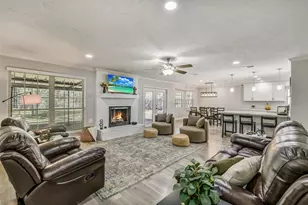 14710 Mystic Bend Dr, Cypress, TX 77429 - Photo 17