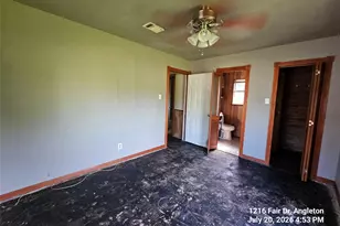 1216 Fair Dr, Angleton, TX 77515 - Photo 17
