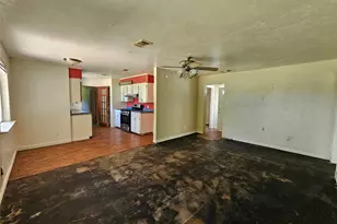 1216 Fair Dr, Angleton, TX 77515 - Photo 9