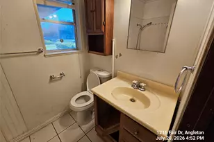 1216 Fair Dr, Angleton, TX 77515 - Photo 15