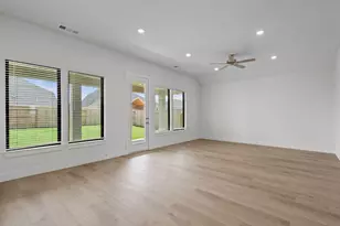 116 Black Hickory Dr, Waller, TX 77484 - Photo 9