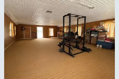 1121 N College Street, Gonzales, TX 78629 - Photo 7