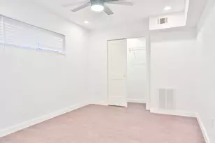 219 Marshall St, Houston, TX 77006 - Photo 7