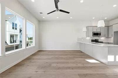 3905 Willowbend Point Drive, Houston, TX 77025 - Photo 15