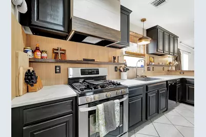 2806 Village Dale, Houston, TX 77059 - Photo 15