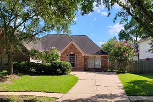 2806 Village Dale, Houston, TX 77059 - Photo 3