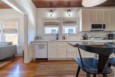 3825 Avenue N 1/2, Galveston, TX 77550 - Photo 9