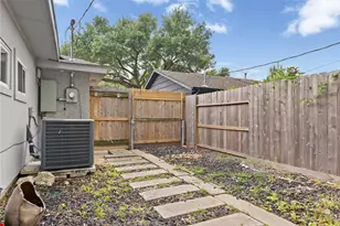 4414 W 43rd St, Houston, TX 77092 - Photo 37