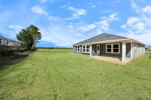 19757 Flag Vw Dr, Montgomery, TX 77356 - Photo 5