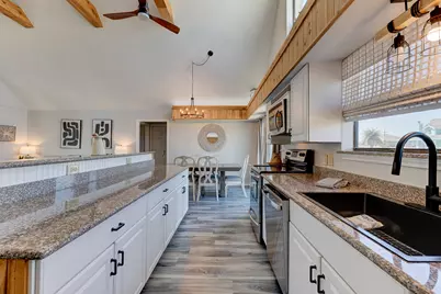 2332 Martinique, Crystal Beach, TX 77650 - Photo 25