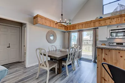 2332 Martinique, Crystal Beach, TX 77650 - Photo 21