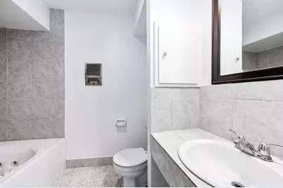 8211 Katy Freeway #10, Houston, TX 77024 - Photo 13