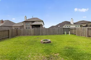 9742 Opal Rock Dr, Rosharon, TX 77583 - Photo 5