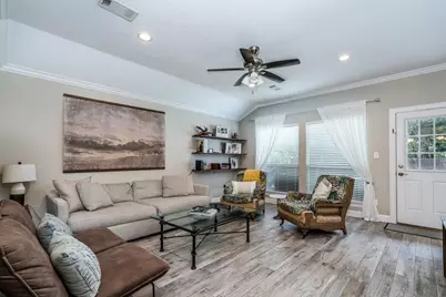 226 Foster Street, Tomball, TX 77375 - Photo 17