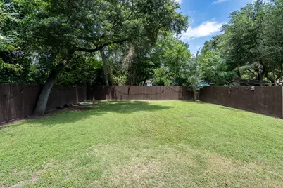226 Foster Street, Tomball, TX 77375 - Photo 7