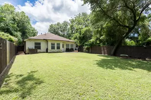 226 Foster St, Tomball, TX 77375 - Photo 31
