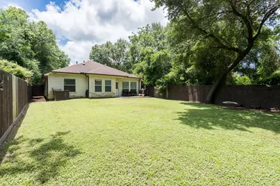 226 Foster Street, Tomball, TX 77375 - Photo 9