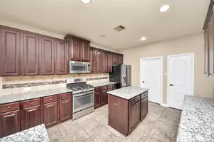 19126 Gaslamp Point Ct, Cypress, TX 77429 - Photo 7