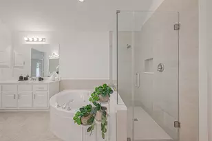 41 W Sienna Pl, The Woodlands, TX 77382 - Photo 39