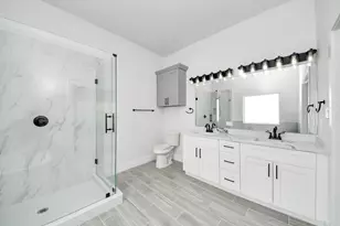 4413 Mallow St, Houston, TX 77051 - Photo 7