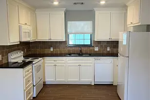 18222 Bonnie Alice Dr, Montgomery, TX 77316 - Photo 5