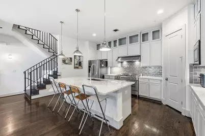 916 Yale Street #A, Houston, TX 77008 - Photo 11