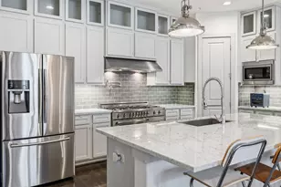 916 Yale St, Houston, TX 77008 - Photo 15