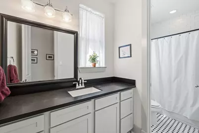 916 Yale Street #A, Houston, TX 77008 - Photo 35
