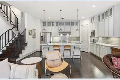 916 Yale Street #A, Houston, TX 77008 - Photo 9