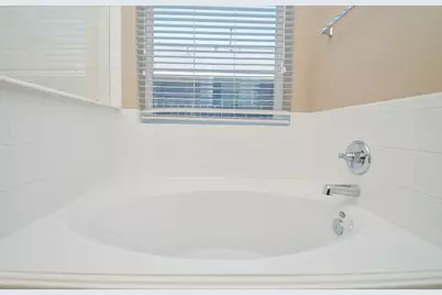 2403 Summers Glen Court, Katy, TX 77449 - Photo 11