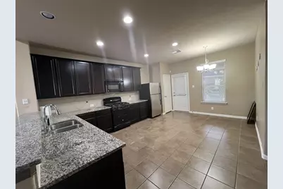 2403 Summers Glen Court, Katy, TX 77449 - Photo 7