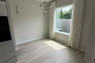2032 W Tidwell Rd, Houston, TX 77091 - Photo 29