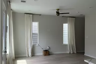 2032 W Tidwell Rd, Houston, TX 77091 - Photo 3