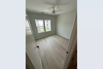 2032 W Tidwell Road, Houston, TX 77091 - Photo 19
