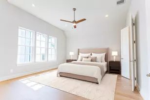 11069 Chatterton Dr, Houston, TX 77043 - Photo 7